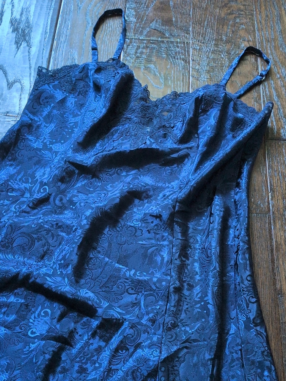 VICTORIA'S SECRET I VTG Navy Blue Satin Lace Camisole Slip Dress Nightgown, L